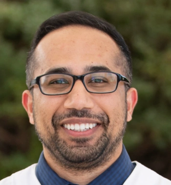 Dr. Aaron Ivanhoe